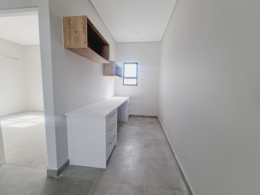 4 Bedroom Property for Sale in Sandown Western Cape